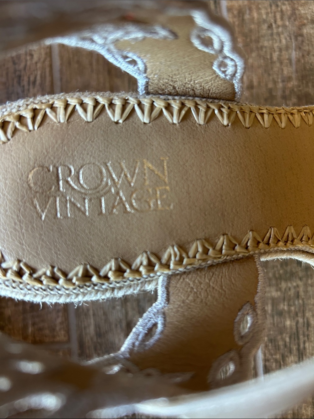 Crown Vintage Women's Natural Beige Espadrille Wedge Sandals - Picture 3 of 3